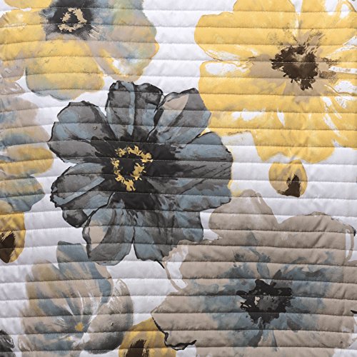 Lush Decor Leah Quilt Floral Yellow and Gray 3 Piece Reversible King Yellow & Gray: Home & Kitchen