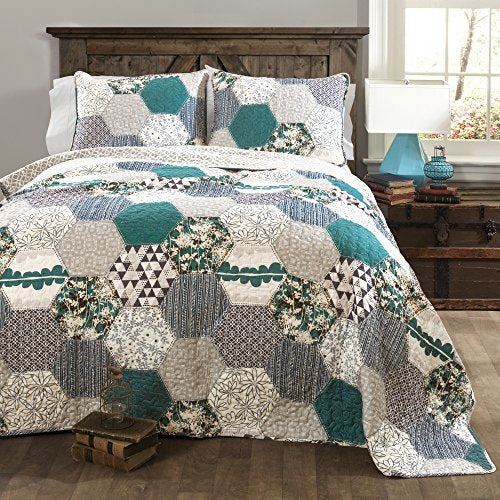 Lush Decor Briley 3 Piece Reversible Print Hexagon Pattern Patchwork Turquoise Blue Neutral Quilt Set, King, 0: Home & Kitchen