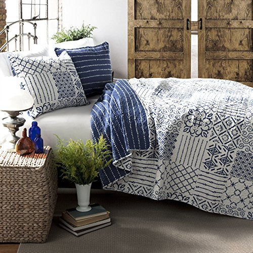 Lush Decor Monique 3 Piece Reversible Print Pattern Blue Quilt Set, King: Home & Kitchen