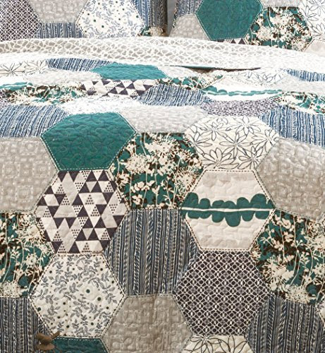 Lush Decor Briley 3 Piece Reversible Print Hexagon Pattern Patchwork Turquoise Blue Neutral Quilt Set, King, 0: Home & Kitchen