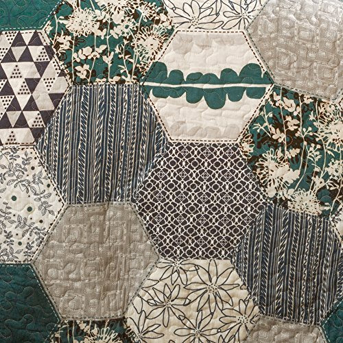 Lush Decor Briley 3 Piece Reversible Print Hexagon Pattern Patchwork Turquoise Blue Neutral Quilt Set, King, 0: Home & Kitchen