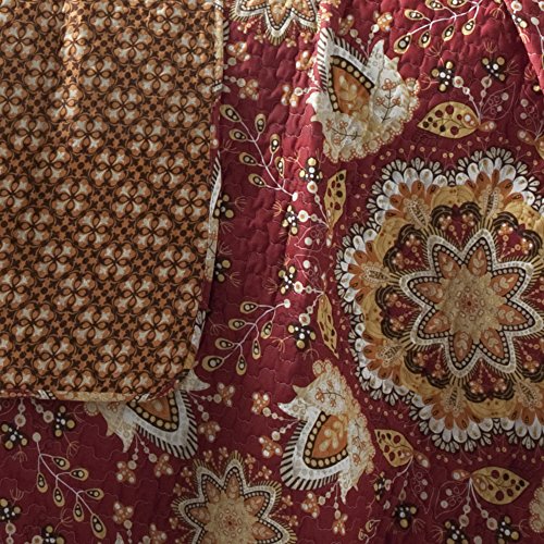 Lush Decor Addington Quilt Set, Full/Queen, Red: Home & Kitchen